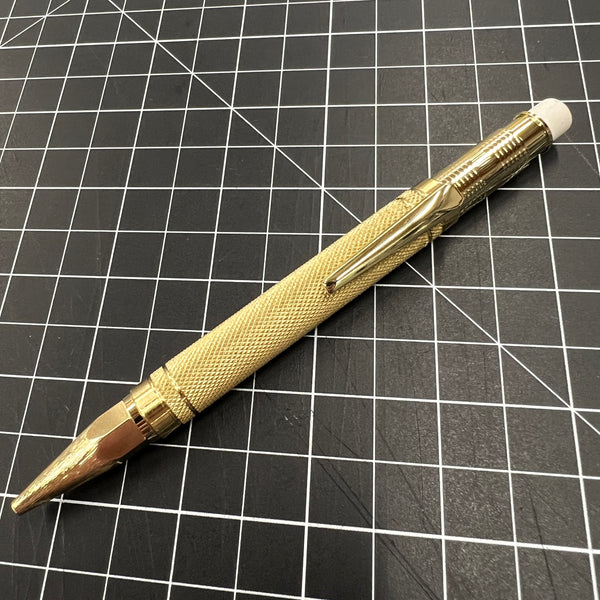Knurl carpenter pencil